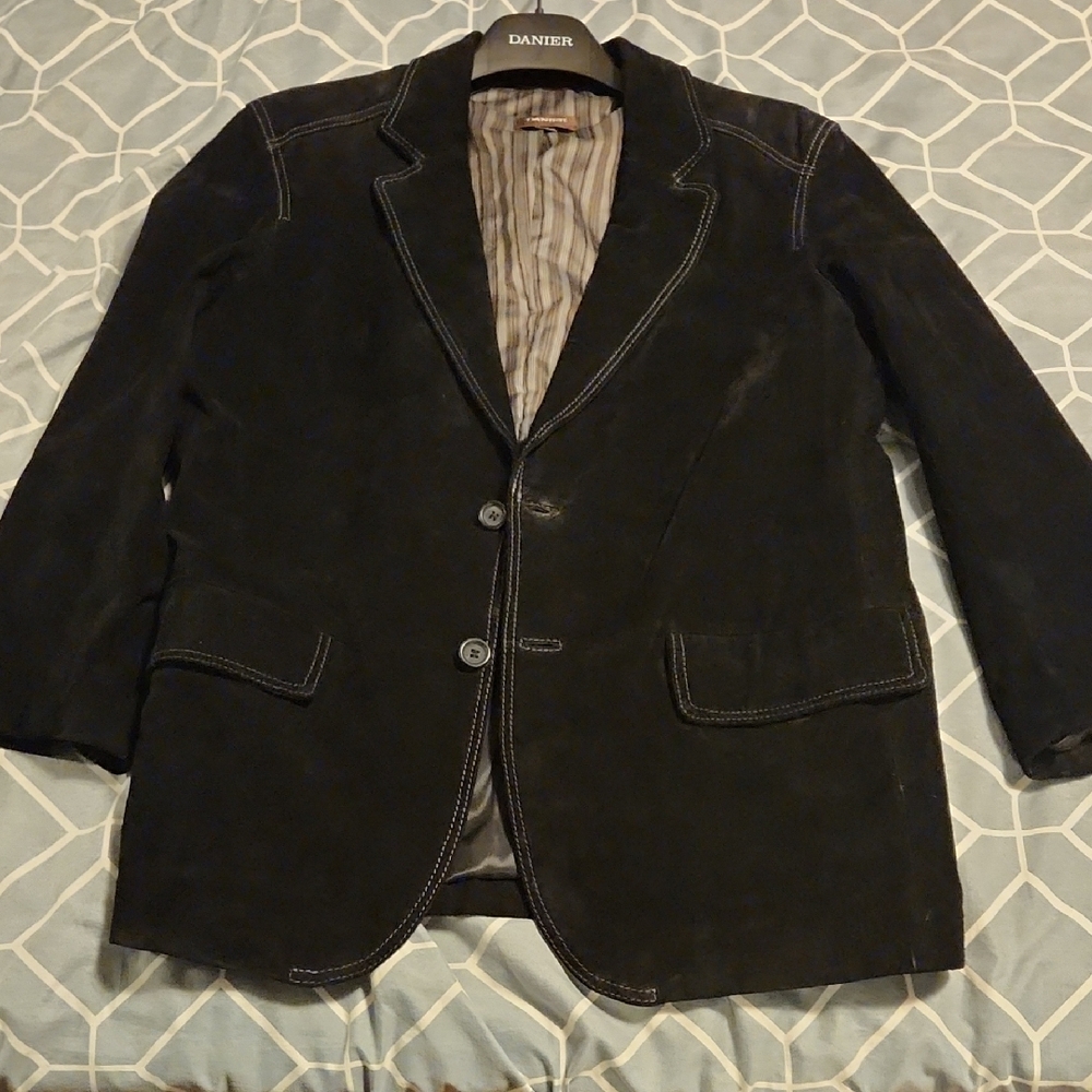 Danier Black Suede Sport Coat Classic Design